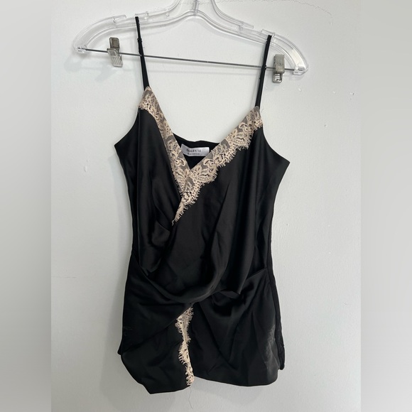 BAILEY 44 Agnes Lace Satin top - Picture 2 of 2